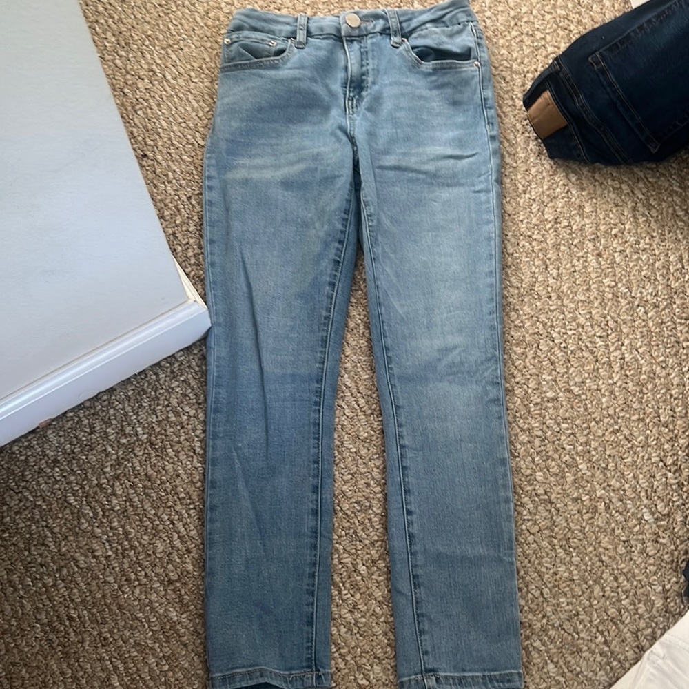 Size 5 skinny jeans wore once super comfortable!